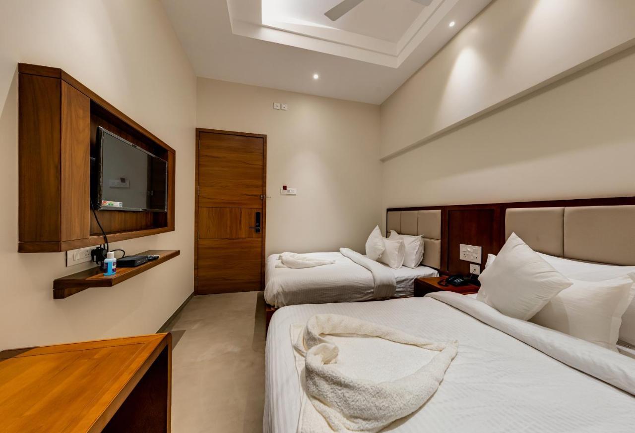 Grand Regal Hotel Chandoli Eksteriør billede