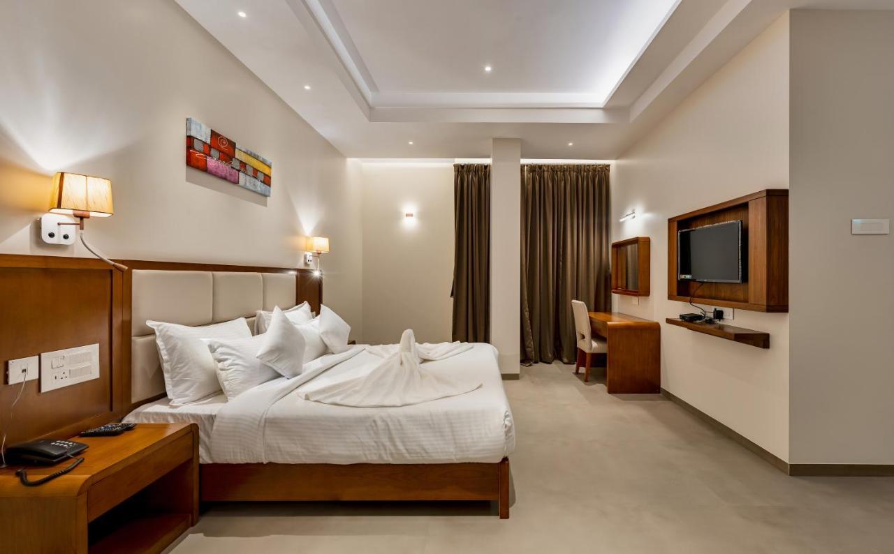 Grand Regal Hotel Chandoli Eksteriør billede