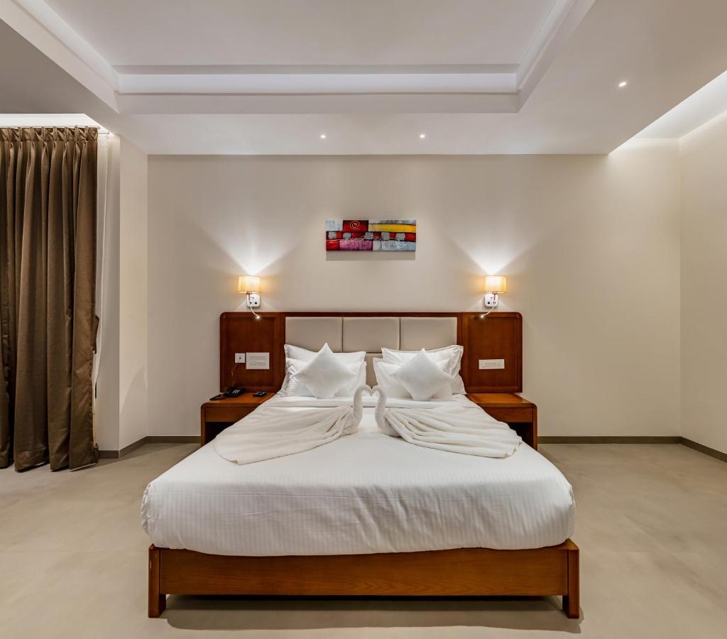 Grand Regal Hotel Chandoli Eksteriør billede